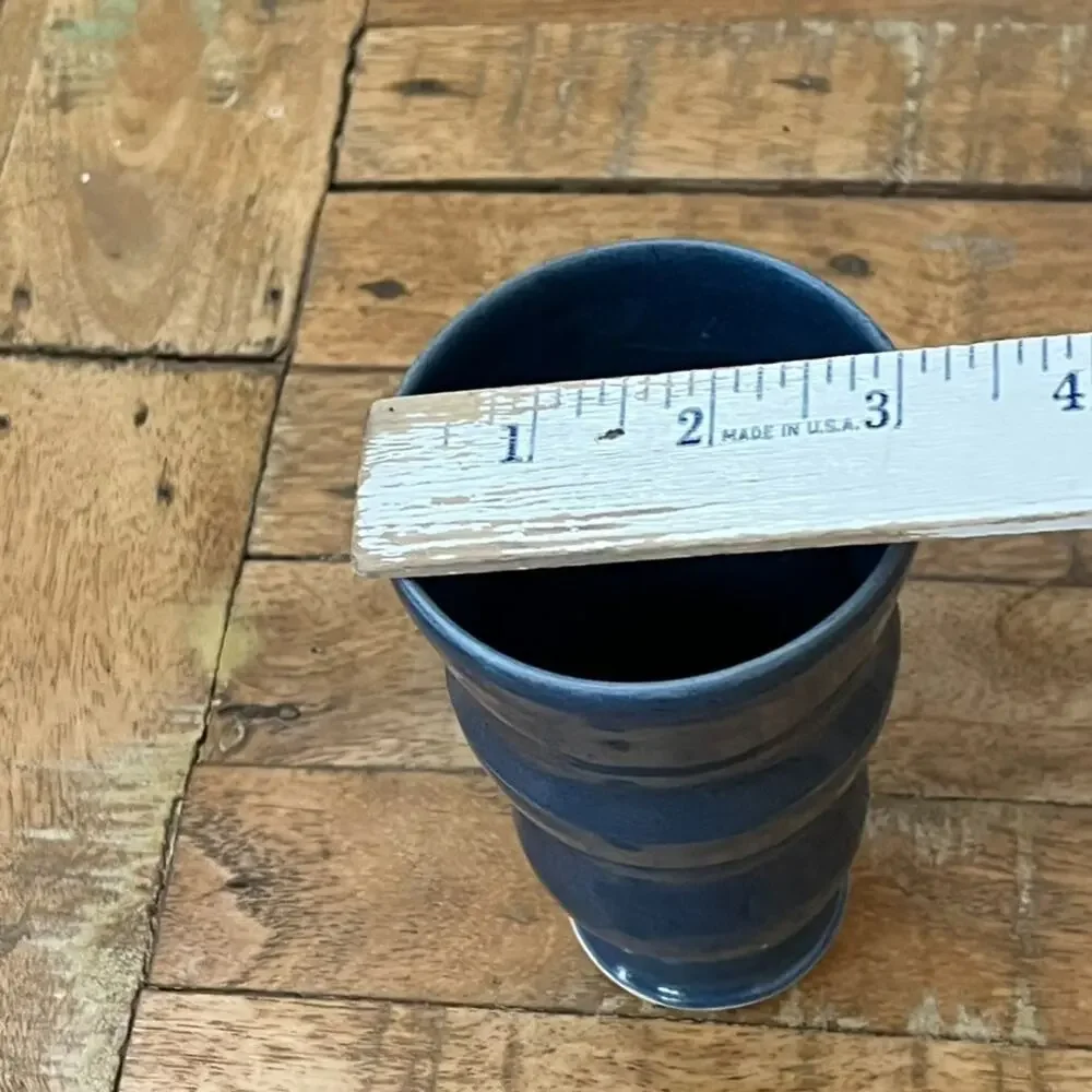 Studio Art Pottery Ceramic Vase 5.75